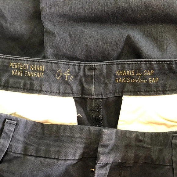 🛍️3/$40 Gap Perfect Khakis Navy  Blue Casual Pant Size 4 - Picture 7 of 7
